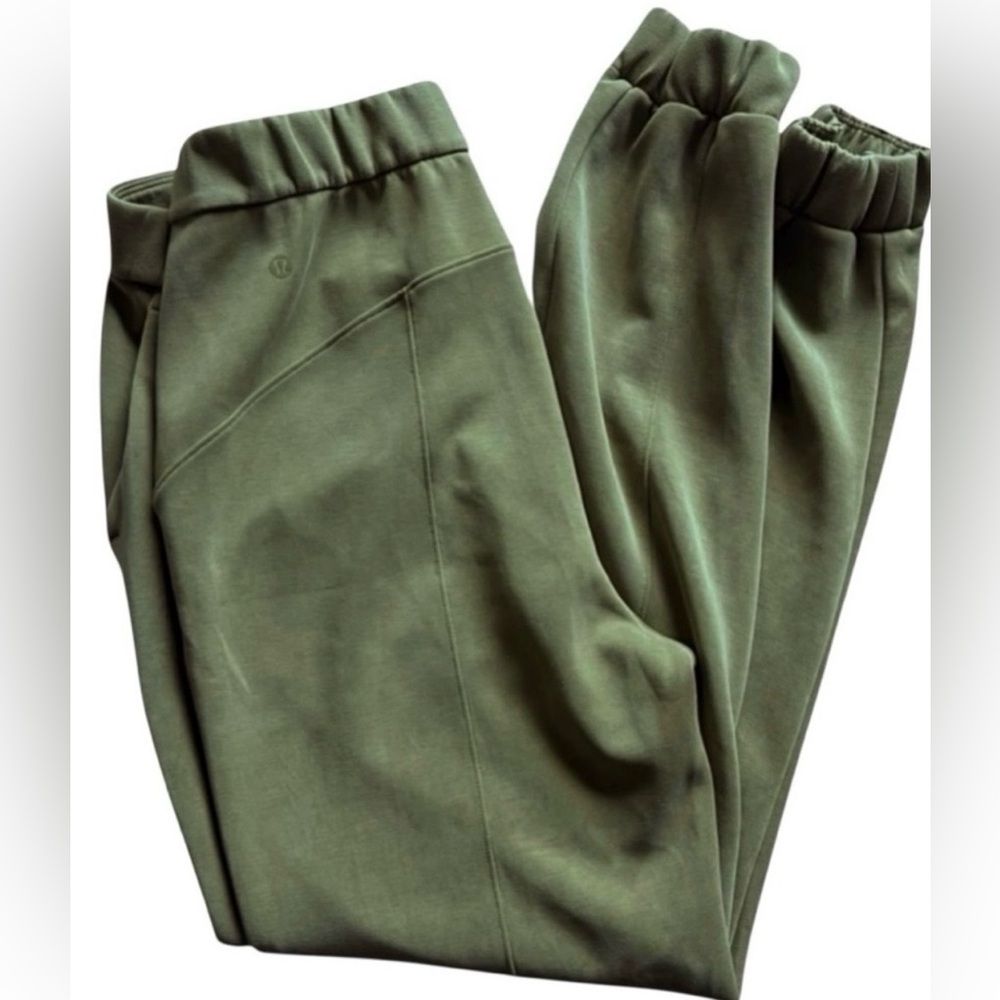 Lululemon Softstreme Relaxed High-Rise Pant Bronze Green Size 8